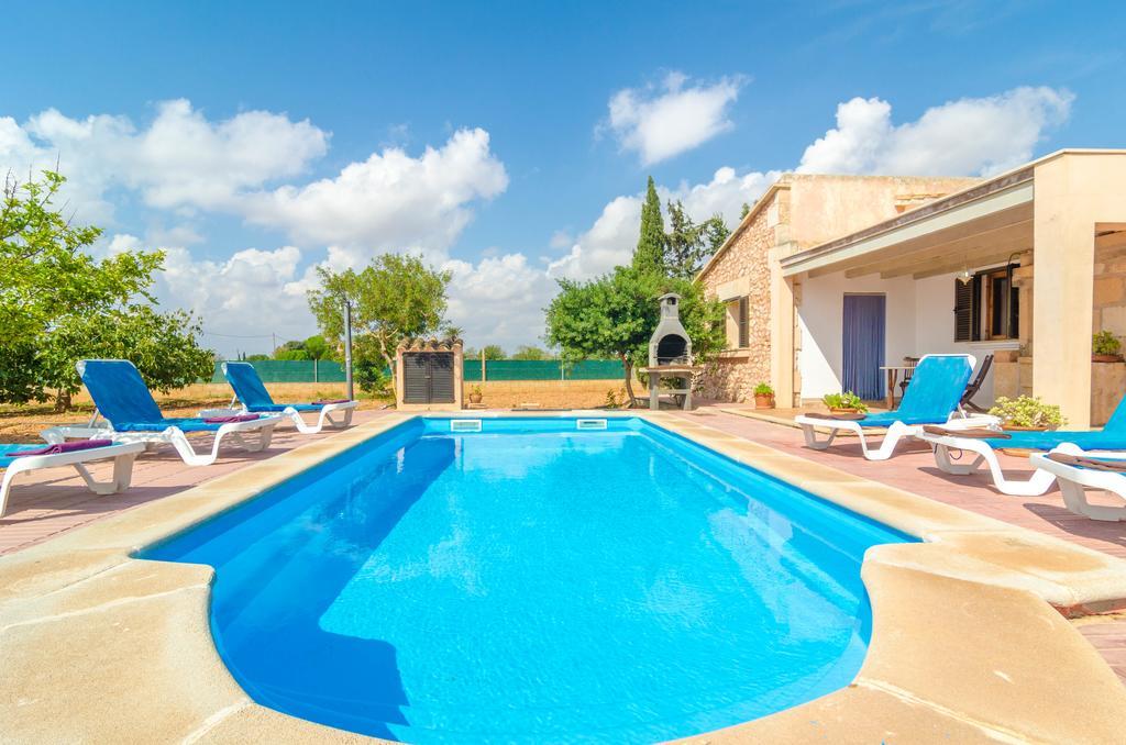 Villa Cesar กัมโปส ภายนอก รูปภาพ