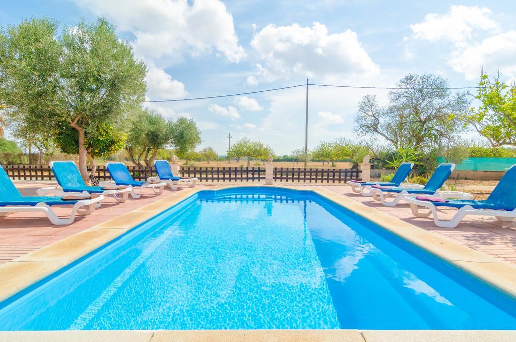 Villa Cesar กัมโปส ภายนอก รูปภาพ