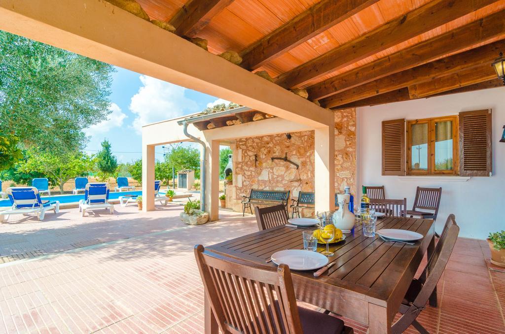 Villa Cesar กัมโปส ภายนอก รูปภาพ