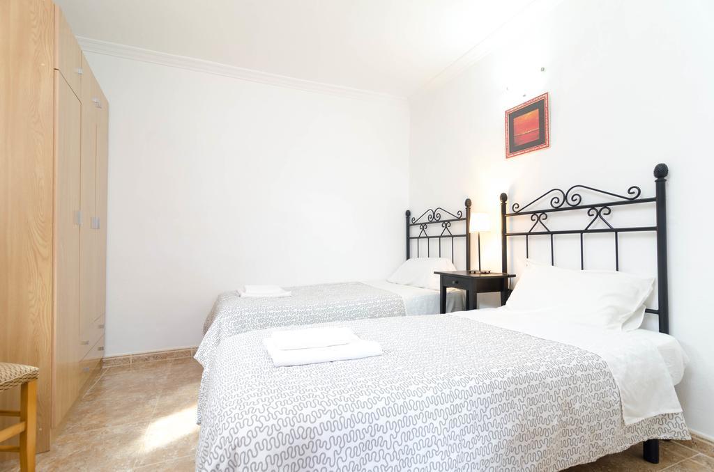 Villa Cesar กัมโปส ภายนอก รูปภาพ